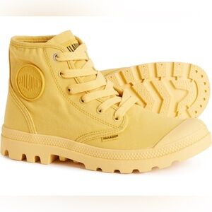 NWT Palladium Big Girls Pampa Hi V Canvas Sneaker Boots